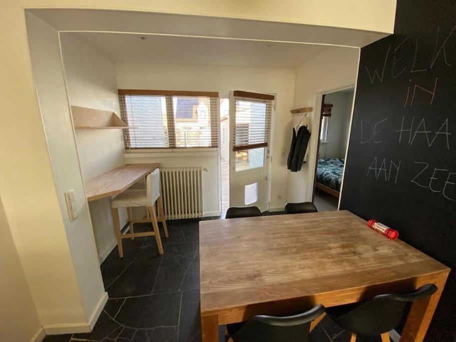 Cosy Beachhouse Within Walking Distance Of The Sea Villa De Haan Exterior foto